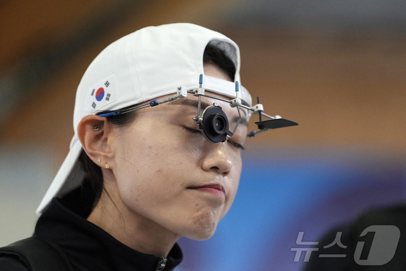 속사에서 치명적인 실수로 결선 진출에 실패한 김예지. ⓒ 로이터=뉴스1