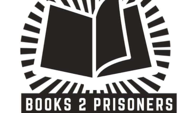 본문 이미지 - Books 2 Prisoners는 수감자들에게 직접 책을 보내 교육을 제공하는 것을 목표로 하는 지역 사회 운영 이니셔티브이다. 오타와-칼튼 구금 시설은 지역 지부에서 수감자들을 위한 책을 받고 있다. 2024.08.19/&lt;출처:.bookstoprisonersottawa 홈페이지&gt;