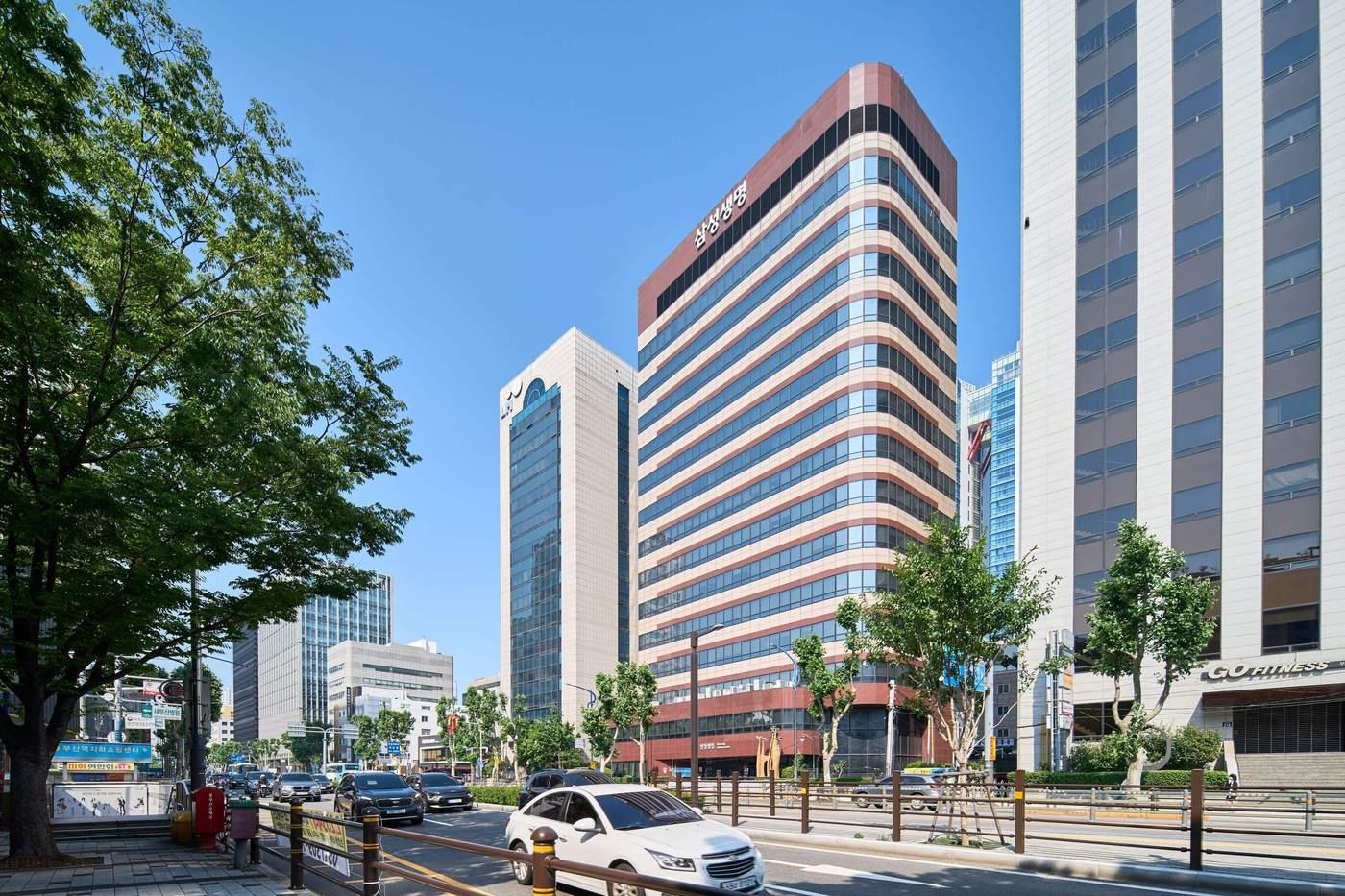 부산 동구 초량동 비스퀘어 빌딩 전경(알스퀘어 제공).