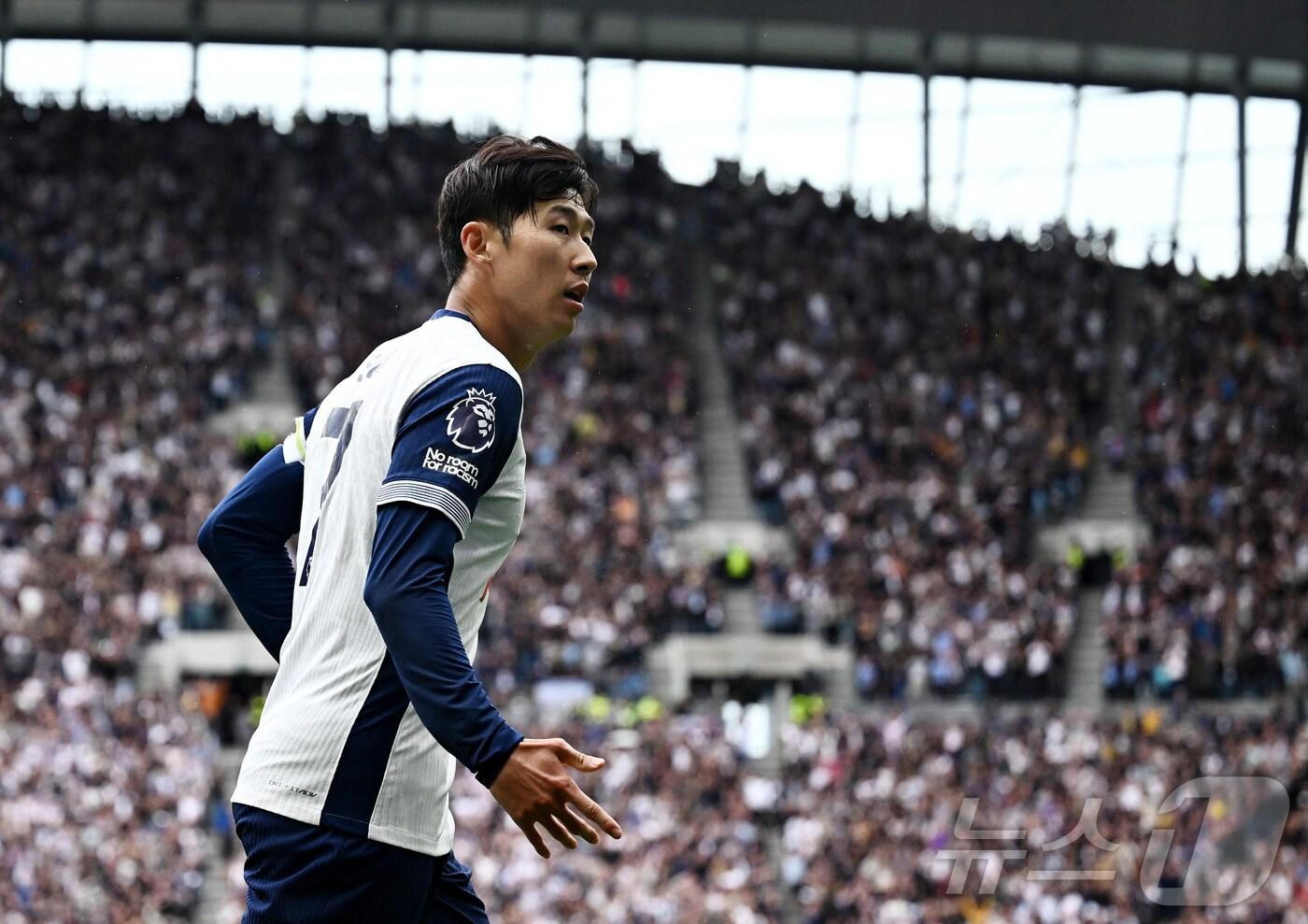 손흥민이 19일(한국시간) 열리는 2024-25 EPL 웨스트햄전을 통해 복귀한다. ⓒ 로이터=뉴스1