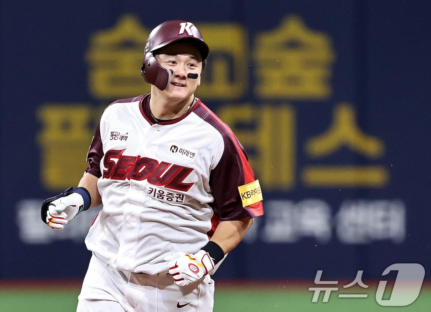 본문 이미지 - 최주환은 2023 KBO 2차 드래프트에서 전체 1순위로 키움 히어로즈의 지명을 받았다. 뉴스1 DB ⓒ News1 구윤성 기자