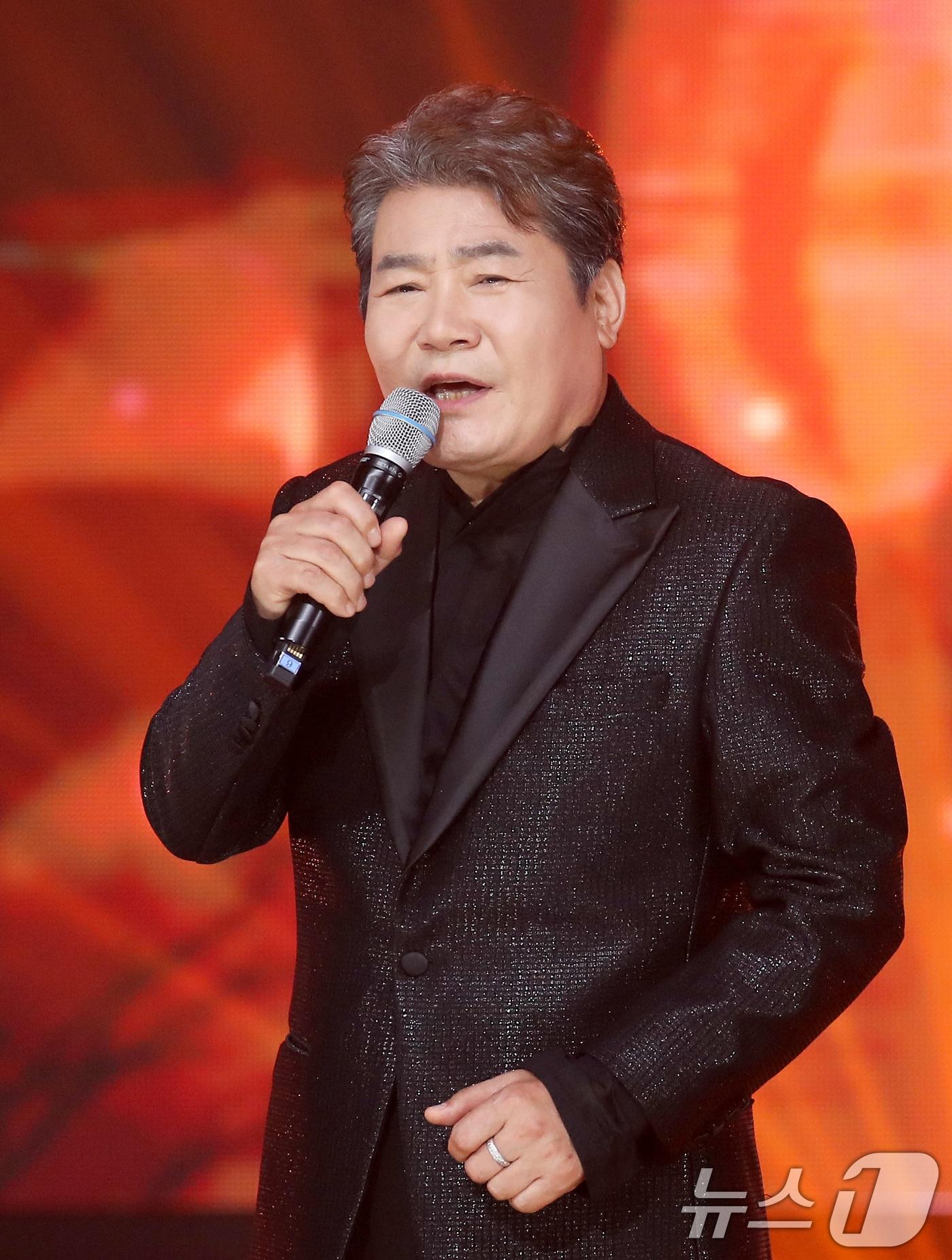 본문 이미지 - 트로트 가수 진성ⓒ News1 권현진 기자