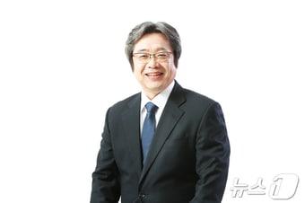 본문 이미지 - 이장호 국립군산대학교 총장(군산대 제공)/뉴스1