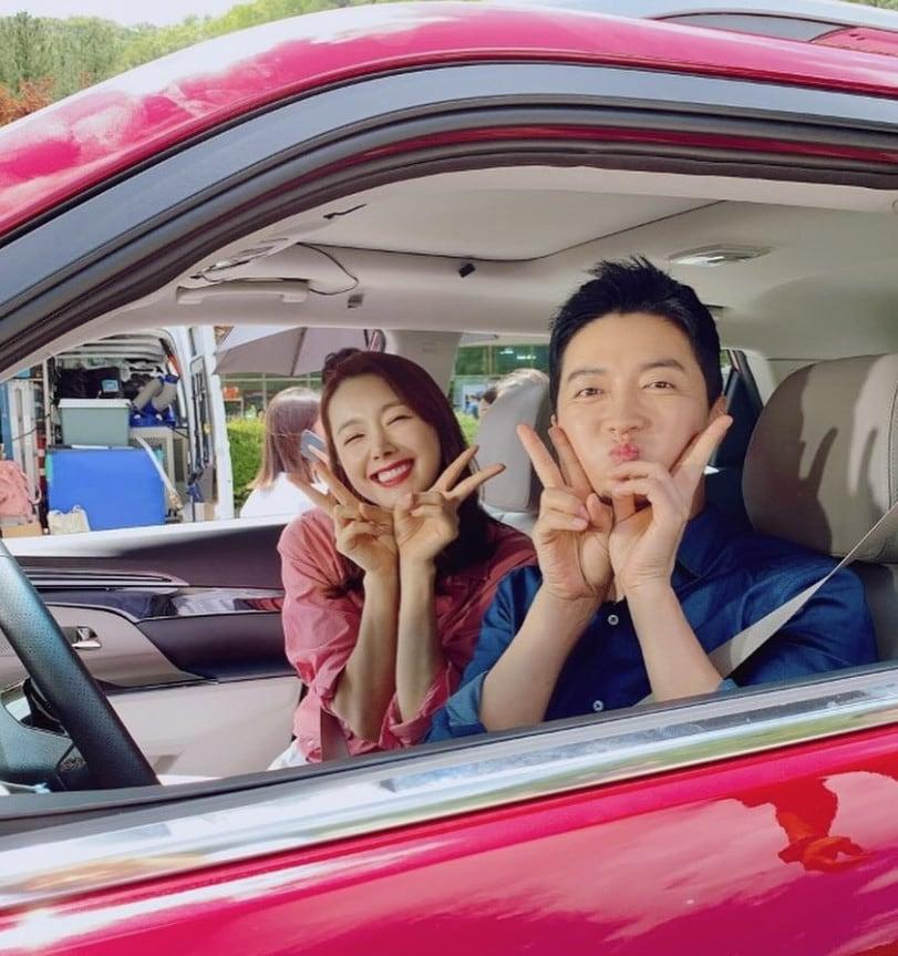 본문 이미지 - 소이현 인교진 부부, 사진=소이현 SNS 캡처