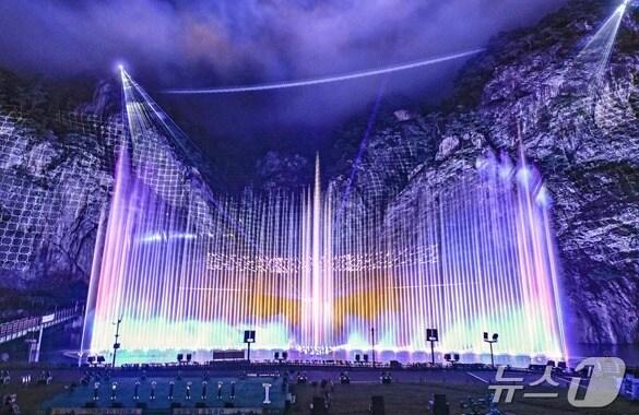 본문 이미지 - 강원 원주 간현관광지의 나오라쇼 자료사진. (원주시시설관리공단 제공) 2024.8.29/뉴스1