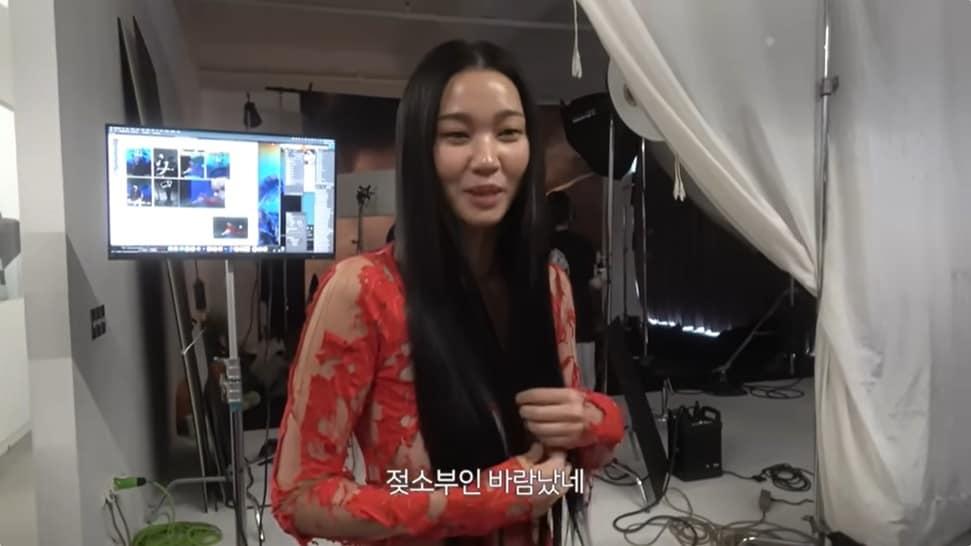 본문 이미지 - (유튜브 채널 '윤쥬르 YOONJOUR 장윤주' 갈무리)