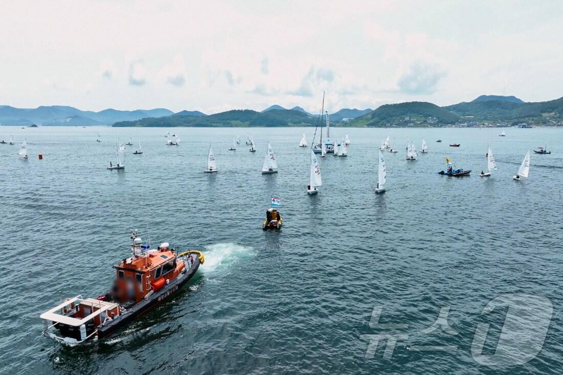 본문 이미지 - 2023 남해안컵 국제요트대회.&#40;여수해경 제공&#41;2024.8.29/뉴스1