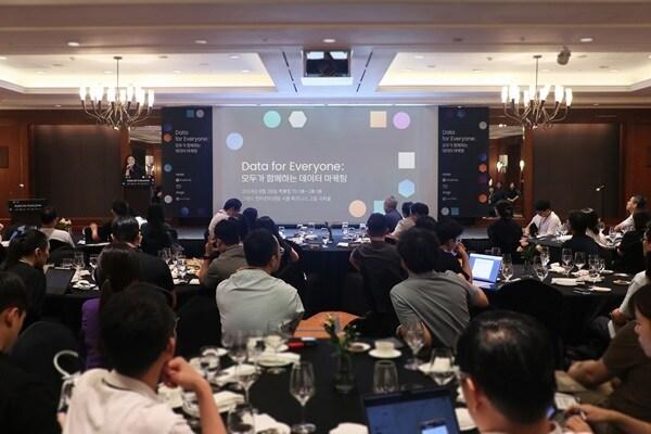 본문 이미지 - 에이비일팔공이 29일 그랜드 인터컨티넨탈 서울 파르나스에서 데이터 마케팅 컨퍼런스 '데이터 포 에브리원(Data For Everyone)'을 진행했다. 에이비일팔공 제공