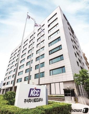 본문 이미지 - KCC글라스 본사 전경.(KCC글라스 제공)