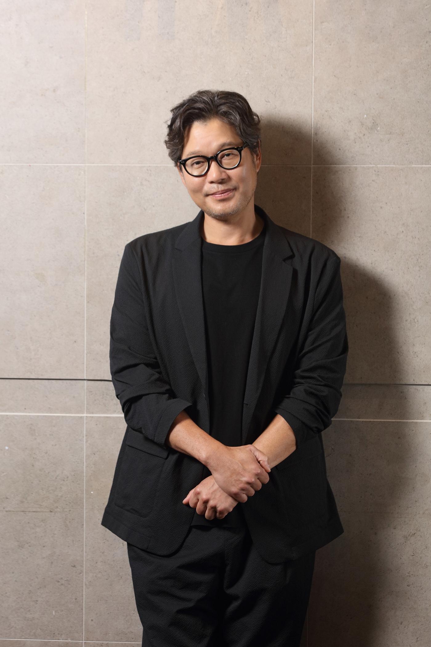 본문 이미지 - 유재명 / NEW