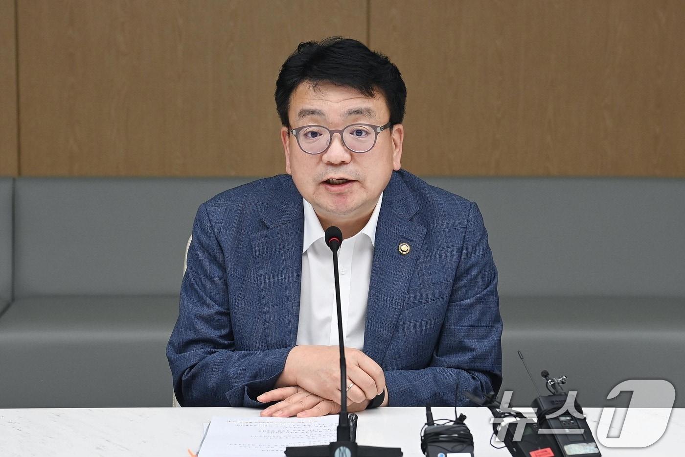 최남호 산업통상자원부 2차관이 서울 중구 대한상공회의소에서 열린 해상풍력 업계 간담회를 주재하고 있다. (산업통상자원부 제공) ⓒ News1 김진환 기자