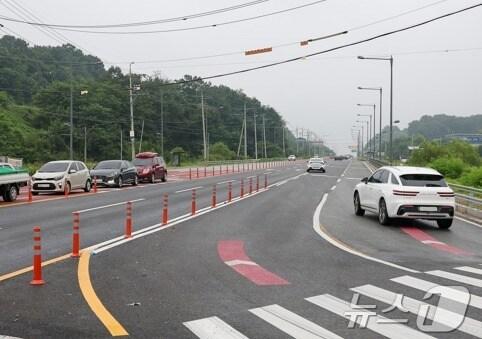 본문 이미지 - 8일 오전 강원 원주시 지정면 신평리에 위치한 기업도시 진입도로인 물지울사거리 주변. (원주시 제공) 2024.8.8/뉴스1