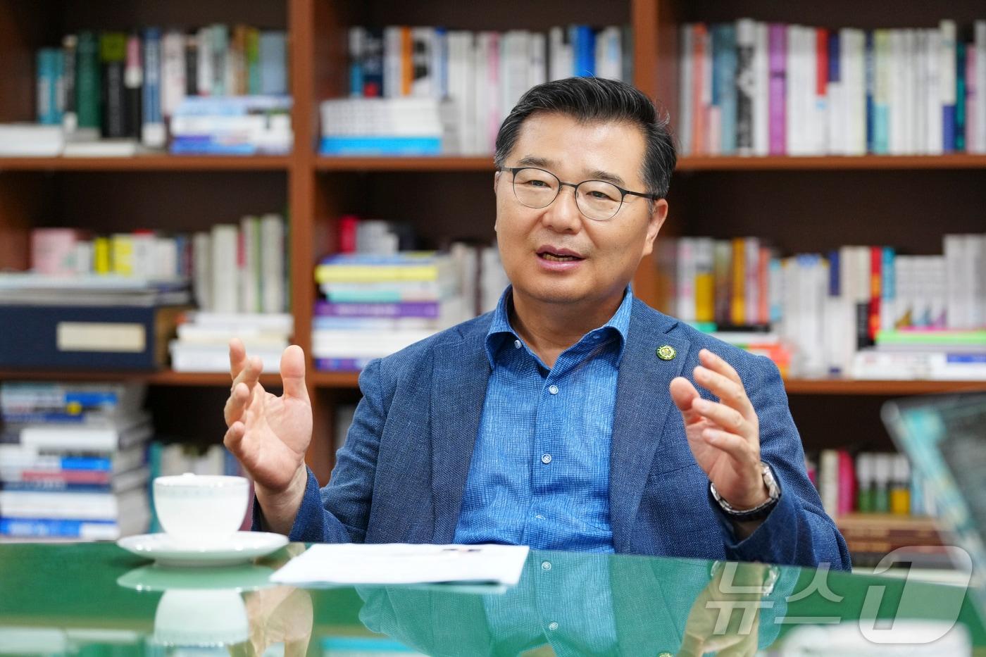 본문 이미지 - 류경기 서울 중랑구청장. (중랑구 제공) 