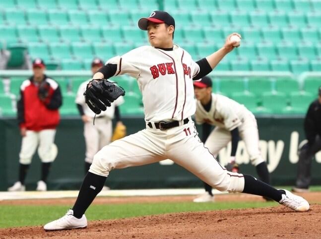 본문 이미지 - 덕수고 좌완 정현우 (SSG랜더스 제공)