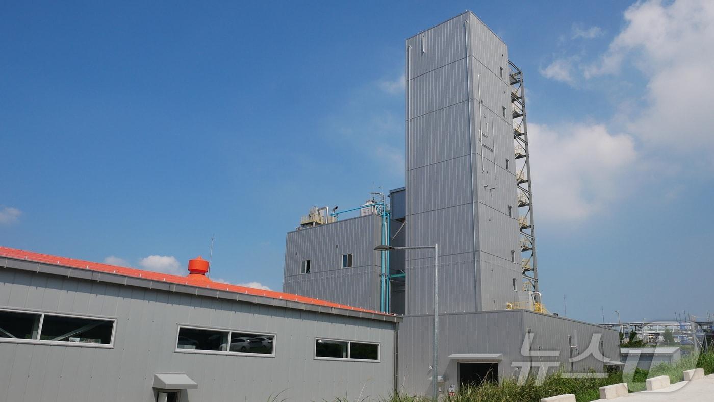 한화솔루션, 반도전 컴파운드 8천톤 증설…