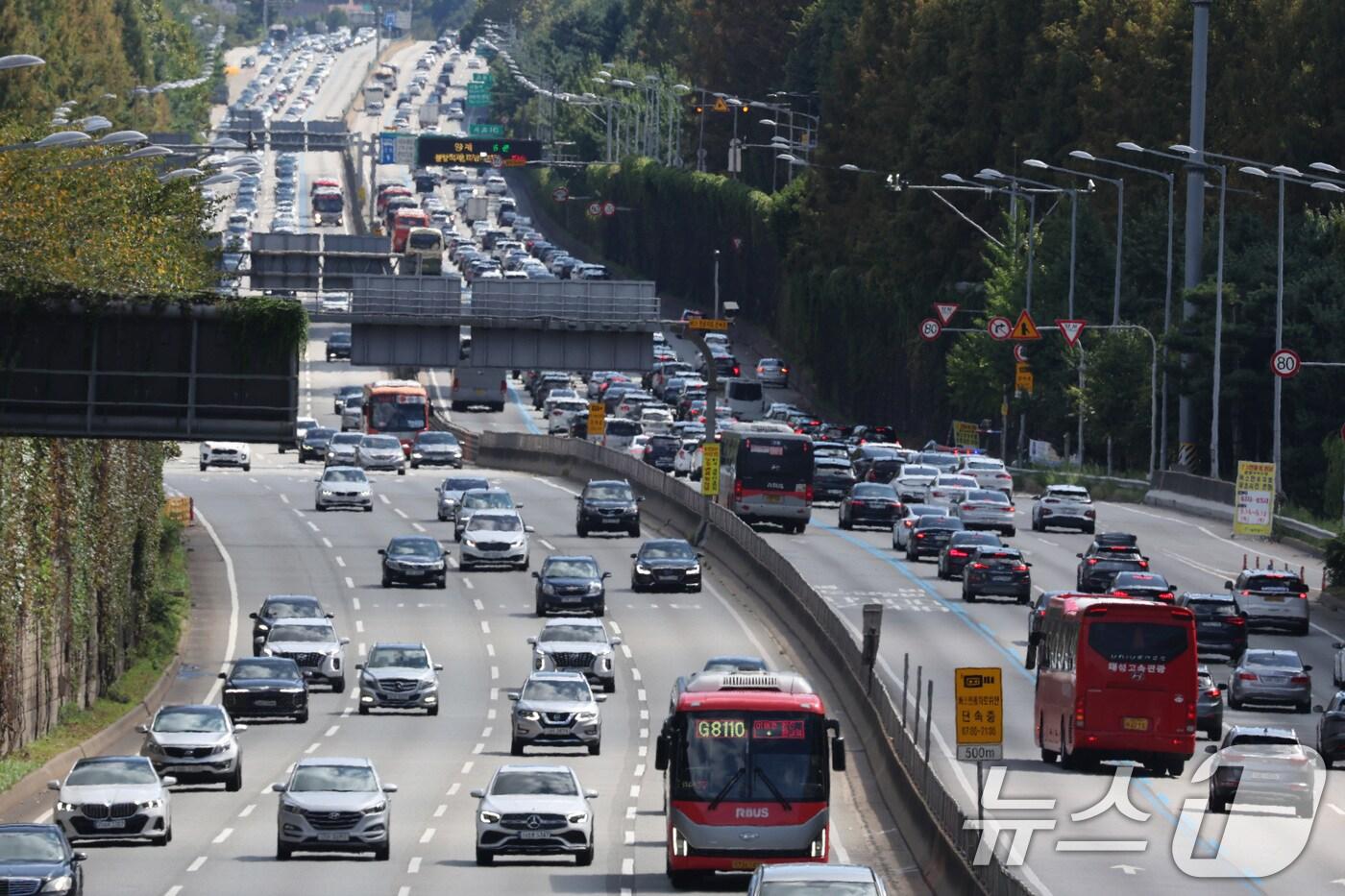 본문 이미지 - 기사 이해를 돕기 위한 고속도로 자료사진으로, 기사 내용과 직접 관련 없음. ⓒ News1