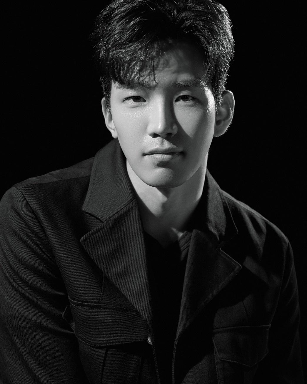 본문 이미지 - 고윤 / 얼리버드 엔터테인먼트