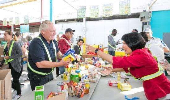 본문 이미지 - 푸드뱅크는 빈곤층 및 저소득층 가구를 지원하는 중요한 사회적 자원으로, 지역 사회의 필요에 따라 그 역할과 서비스는 다양하게 조정된다. 2024.09.19/&lt;출처:Daily Bread Food Bank &gt;