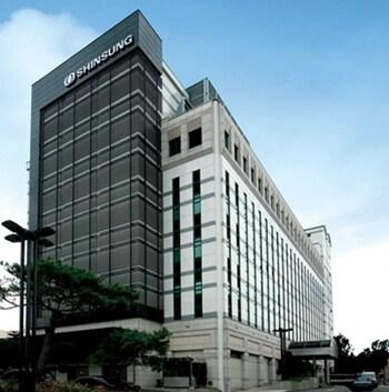 본문 이미지 - 사옥.(신성통상제공)