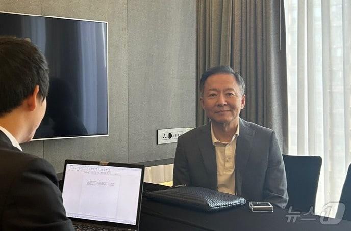 본문 이미지 - 김하철 셀레메디 대표가 페리틴을 활용한 차세대 면역항암제에 대해 소개하고 있다. 2024. 9. 24/뉴스1 ⓒ News1