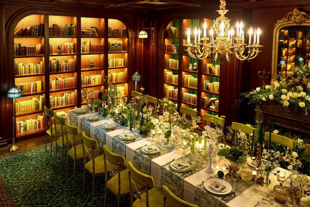 본문 이미지 - 레스케이프 7층 라이브러리. (조선호텔앤리조트 제공) 