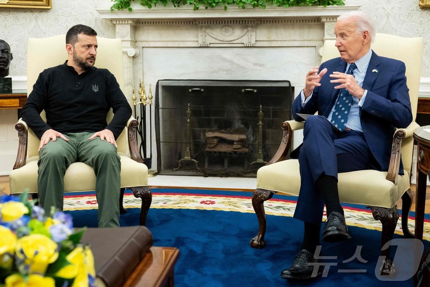 볼로디미르 젤렌스키 우크라이나 대통령과 조 바이든 미국 대통령. ⓒ AFP=뉴스1 ⓒ News1 김예슬 기자