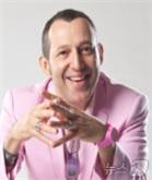 본문 이미지 - 산업디자이너 카림라시드(부산시청 제공)