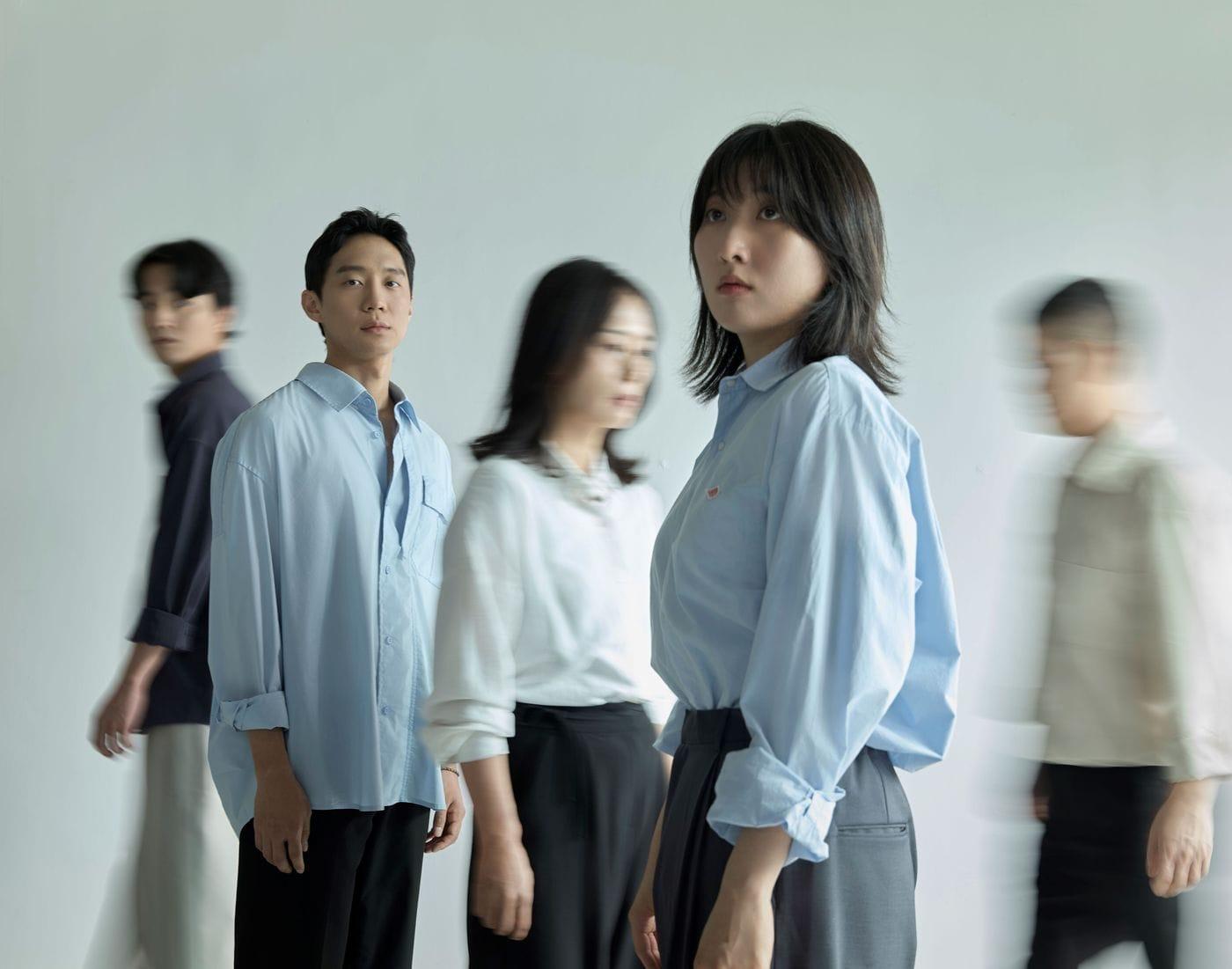 본문 이미지 - 연극 '시차' 콘셉트 사진(두산아트센터 제공)