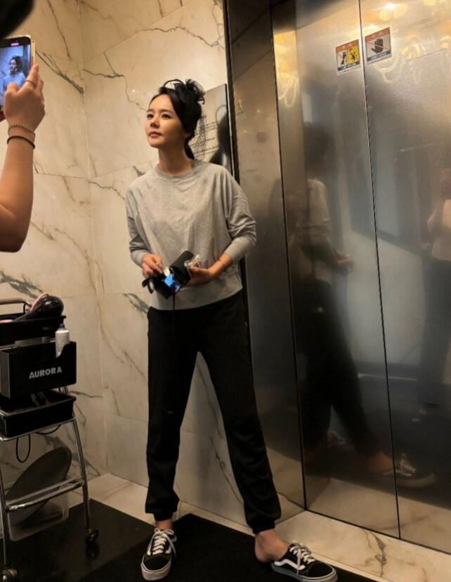 본문 이미지 - 사진=한가인 SNS 캡처