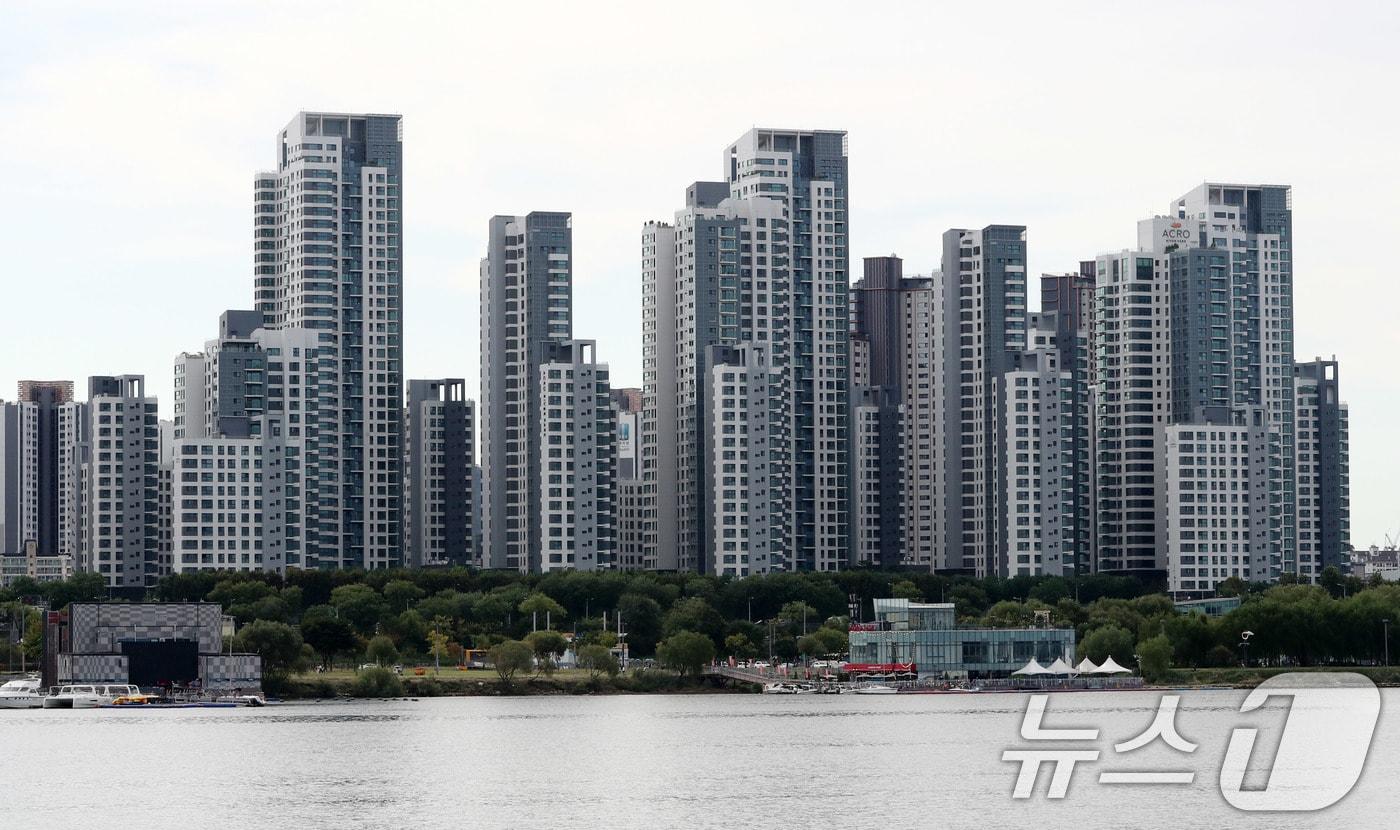 서울 서초구 아크로리버파크 아파트 전경.  ⓒ News1 박세연 기자
