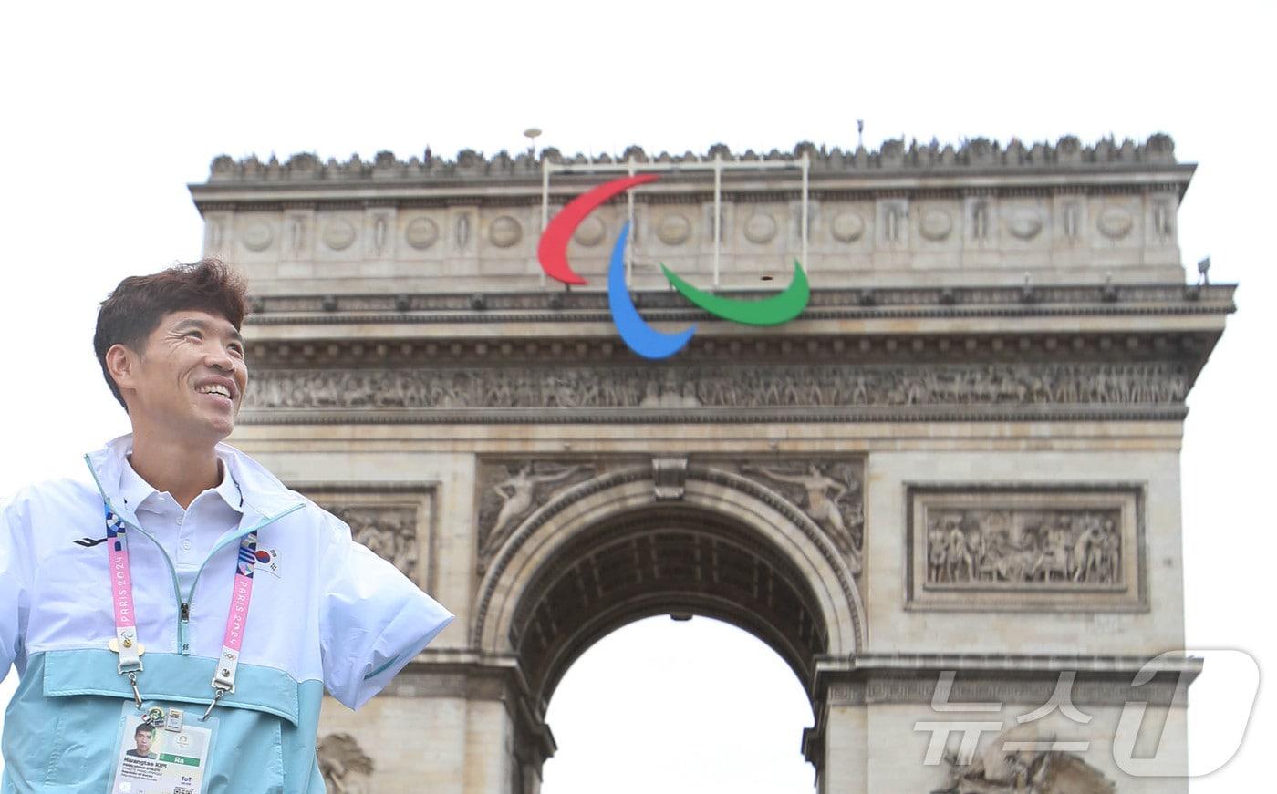 본문 이미지 - 2024 파리 패럴림픽에서 10위로 트라이애슬론 경기를 마친 김황태. (대한장애인체육회 제공)