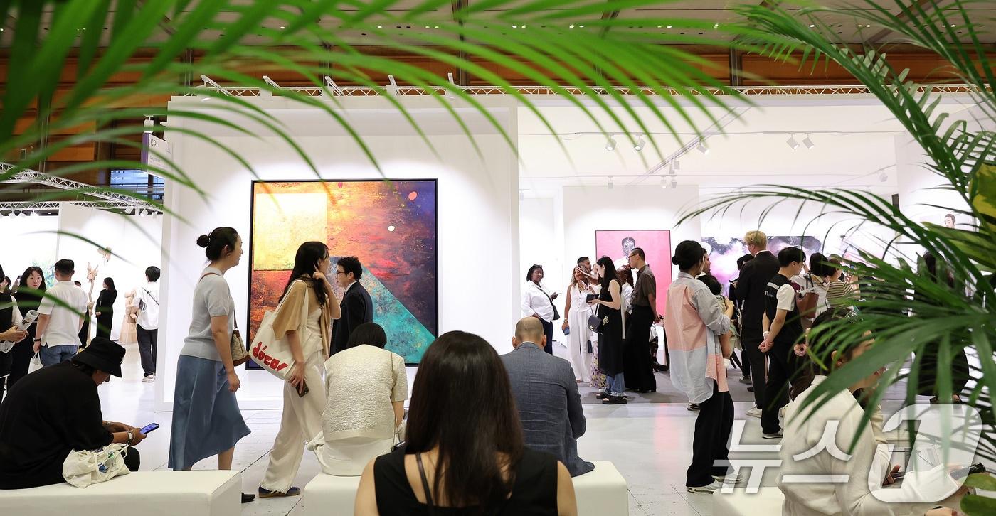 글로벌 아트페어 ‘프리즈 서울 2024‘ VIP 프리뷰. 2024.9.4/뉴스1 ⓒ News1 박지혜 기자