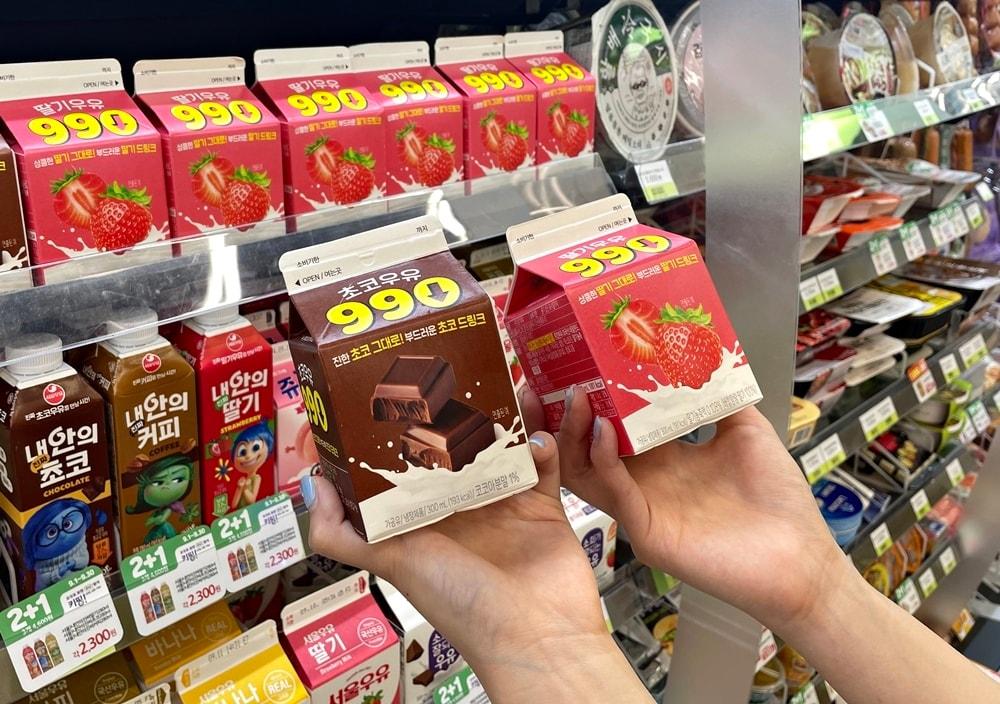 본문 이미지 - CU 990 초코, 딸기우유(BGF리테일 제공)