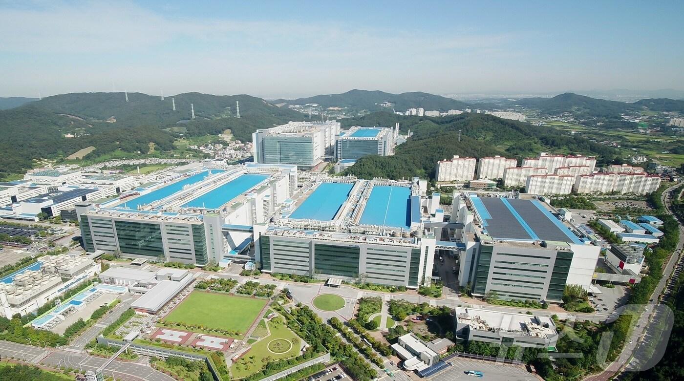 본문 이미지 - 삼성디스플레이 아산1캠퍼스 전경(삼성디스플레이 제공)