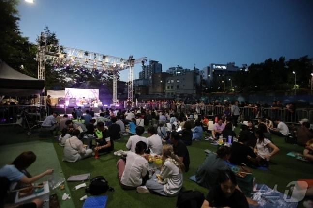 본문 이미지 -  지난해 열린 '강북 백맥축제' 현장 (강북구 제공)