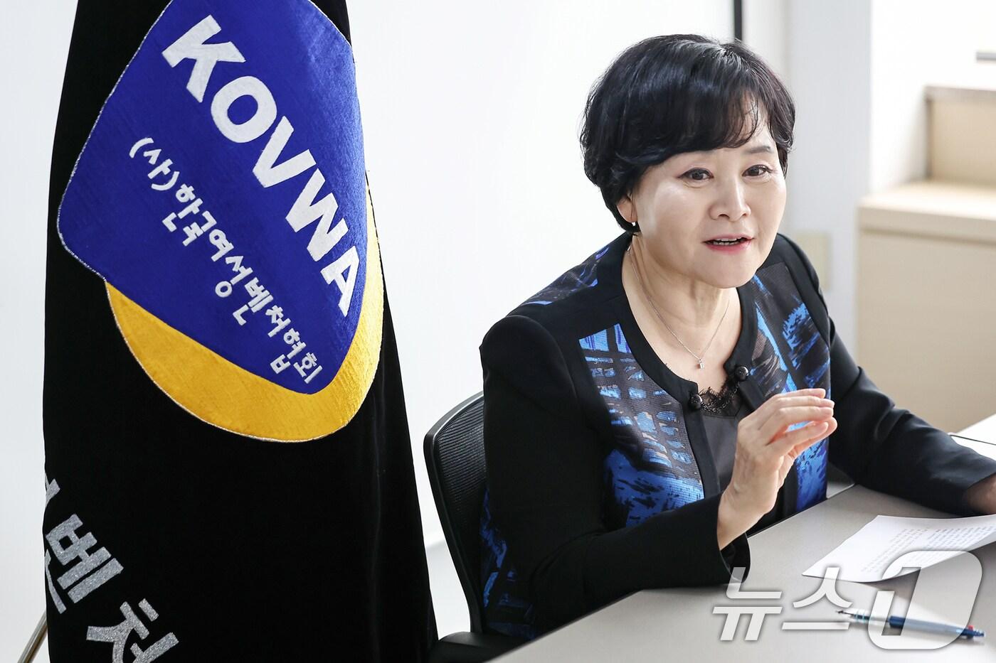 본문 이미지 - 윤미옥 한국여성벤처협회장이 6일 서울 강남구 한국여성벤처협회에서 뉴스1과 인터뷰를 하고 있다. 2024.9.6/뉴스1 ⓒ News1 민경석 기자