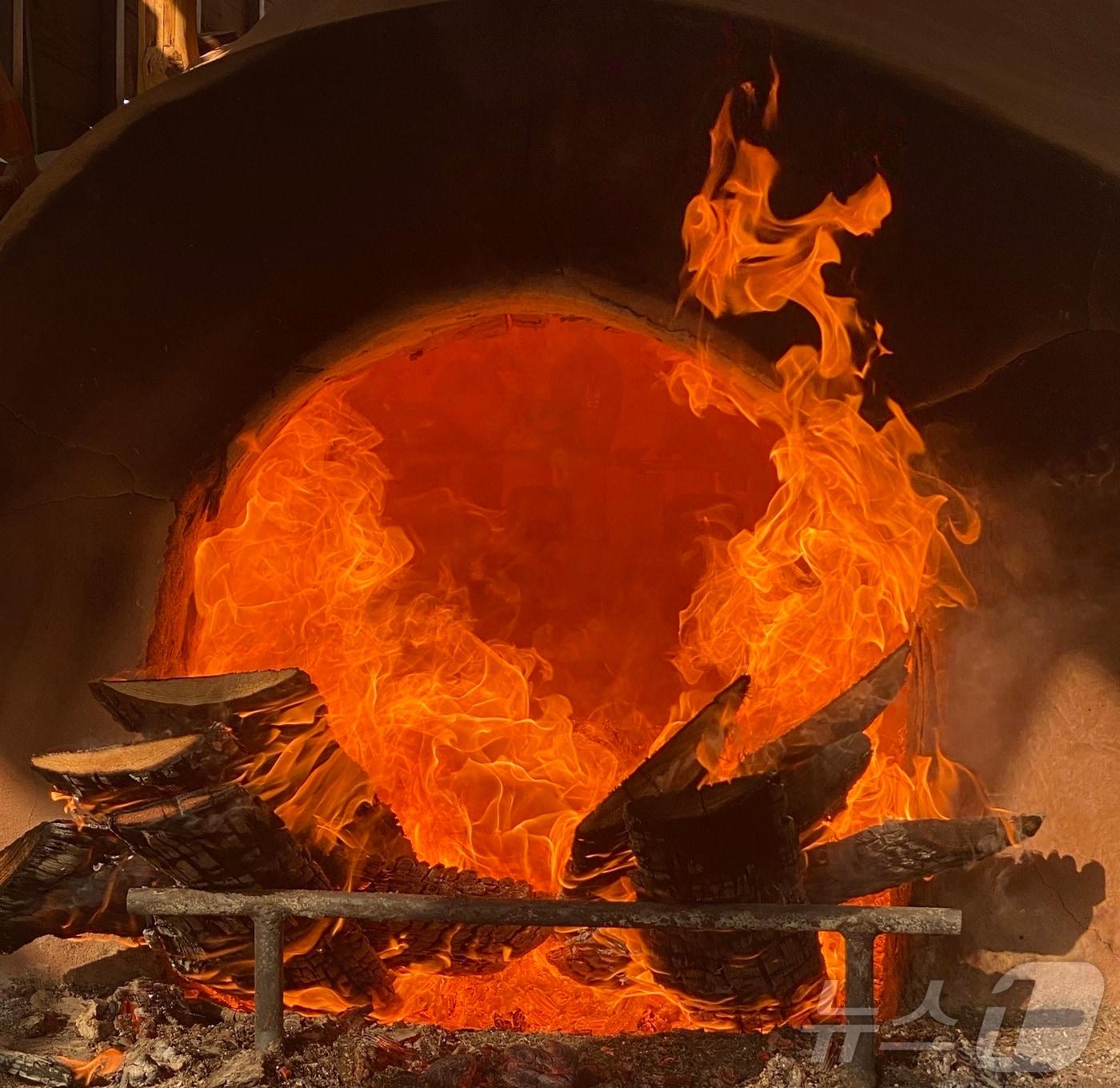 본문 이미지 - 장작가마 영암요 (영암군 제공)/뉴스1 