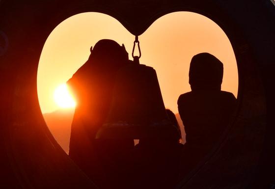 본문 이미지 - 2025년 을사년&#40;乙巳年&#41; 새해 첫 일출.&#40;자료사진&#41;/뉴스1