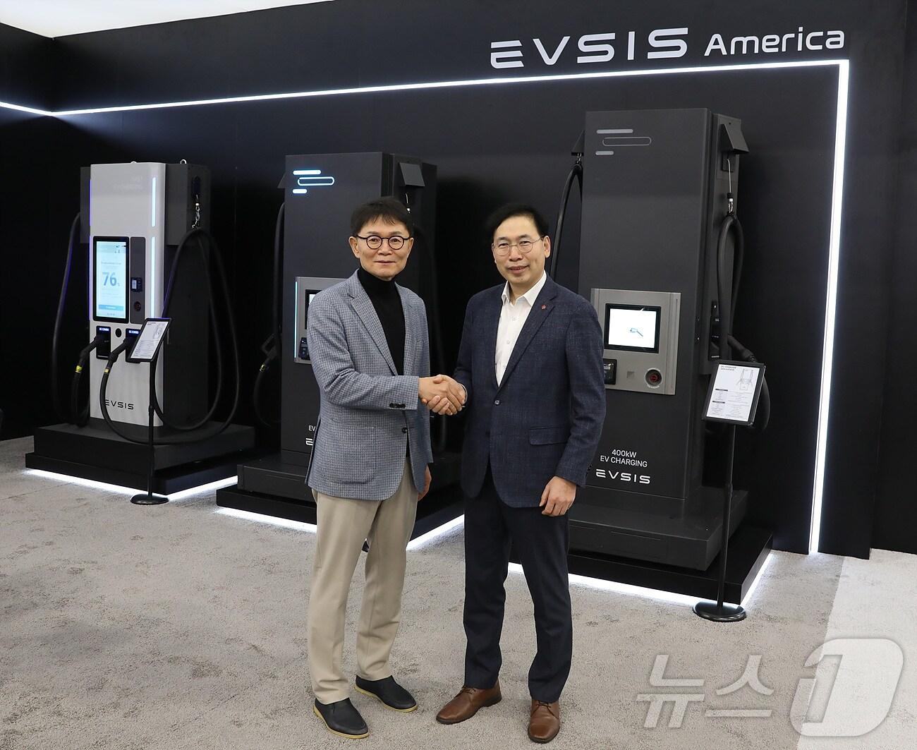 본문 이미지 - EVSIS·솔루엠과 북미 전기차 충전 시장 공략 업무협약&#40;롯데이노베이트 제공&#41;
