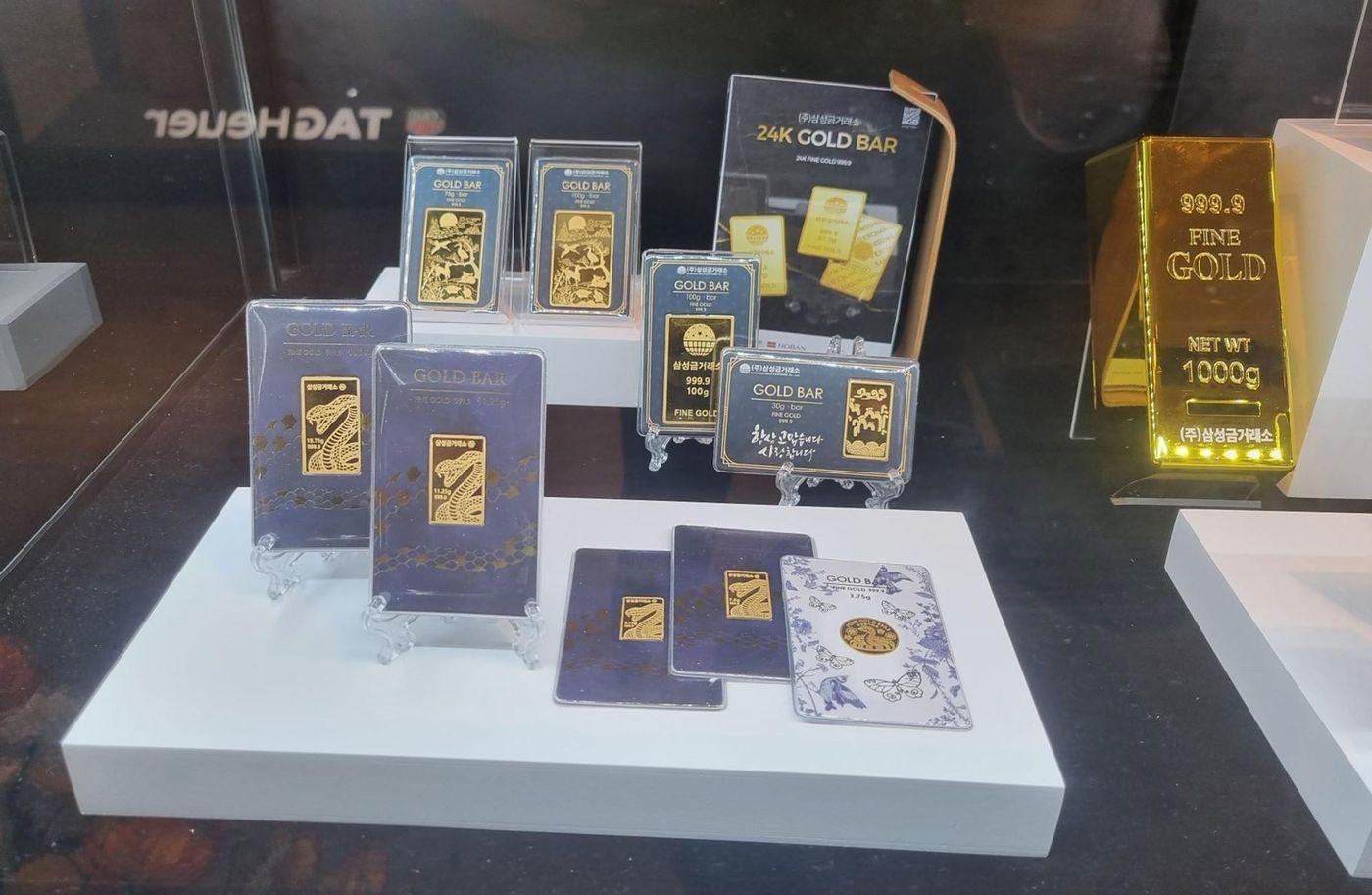 삼성금거래소가 갤러리아 백화점과 진행 중인 신년 골드 이벤트 모습.(호반그룹 제공)