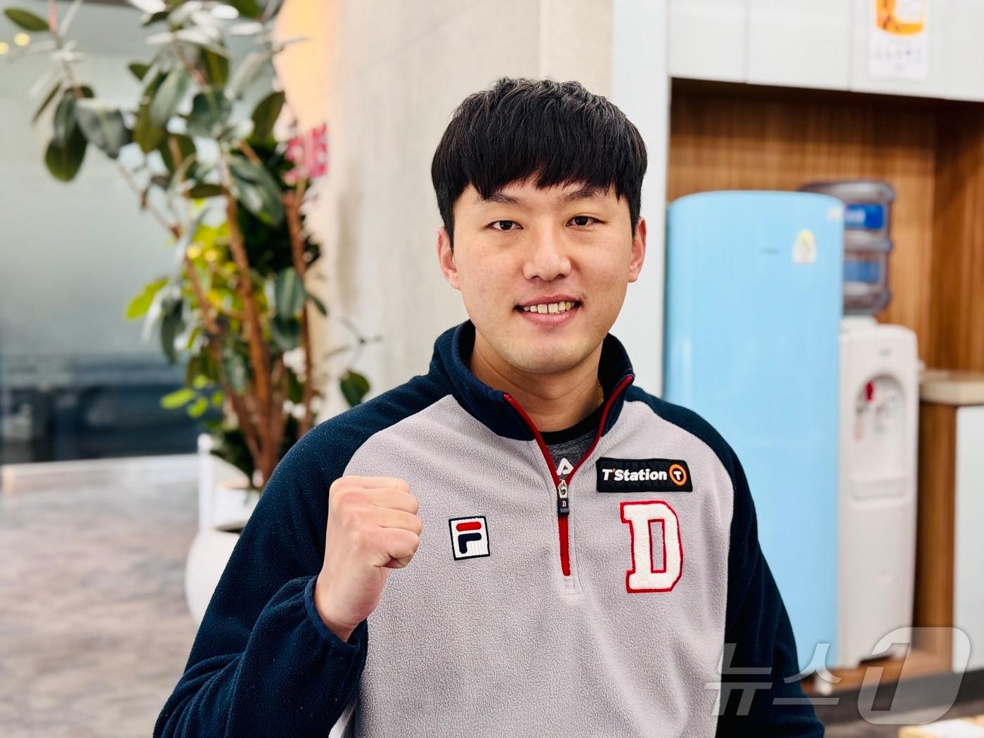 본문 이미지 - 두산 불펜 투수 홍건희.2025.1.9/뉴스1 ⓒ News1 서장원 기자