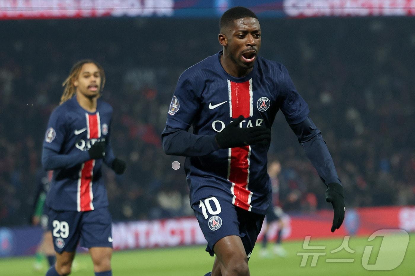 본문 이미지 - 우스만 뎀벨레가 멀티골을 넣은 PSG가 리버풀을 꺾고 UCL 4강에 올랐다. ⓒ AFP=뉴스1