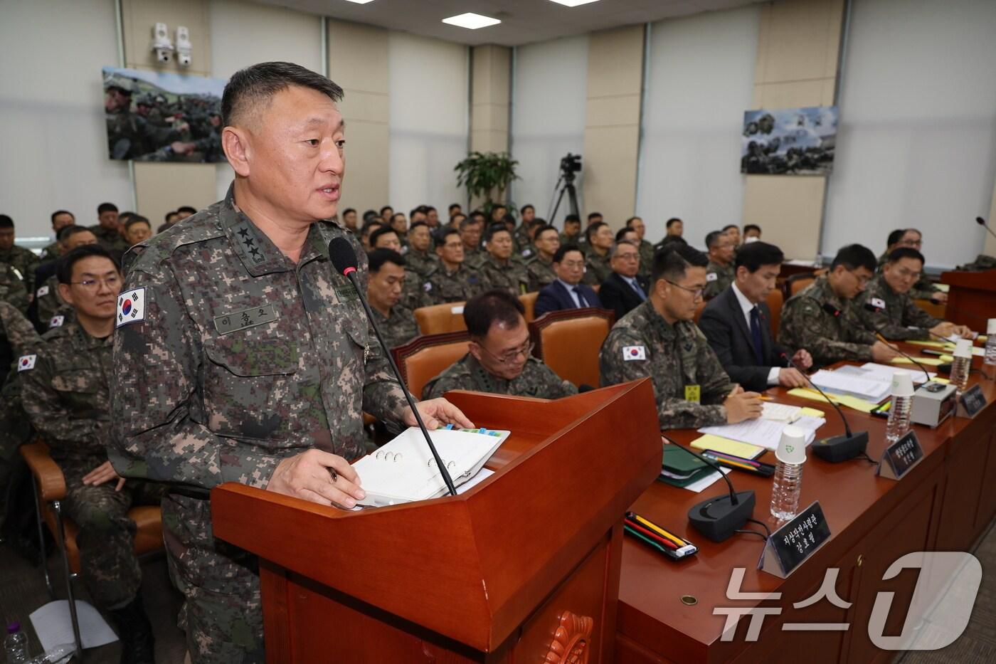 이승오 합참 작전부장이 14일 오전 서울 여의도 국회에서 열린 윤석열 정부의 비상계엄 선포를 통한 내란 혐의 진상규명 국정조사특별위원회에서 질의에 답하고 있다. 2025.1.14/뉴스1 ⓒ News1 이재명 기자
