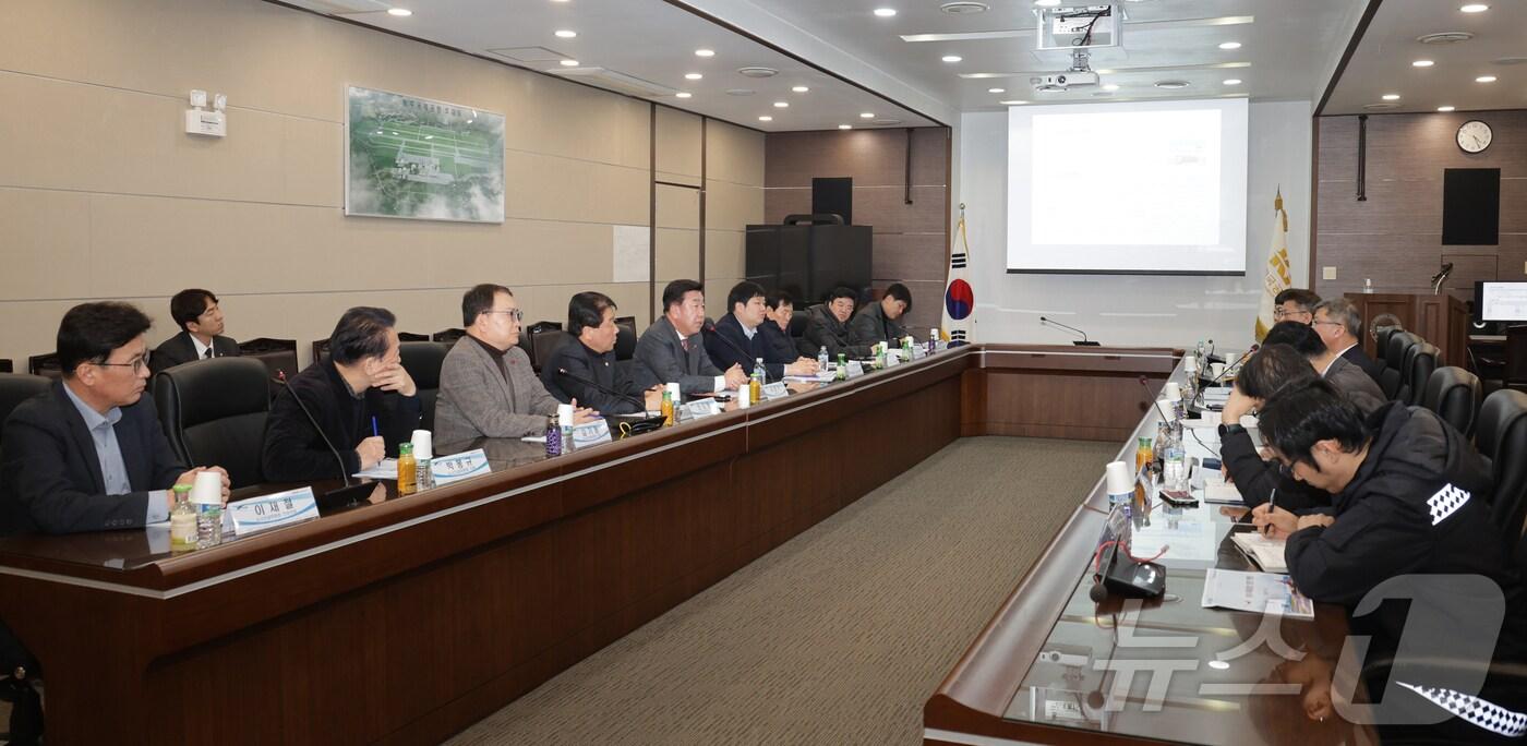  간담회 모습&#40;청주시 제공&#41;.2025.1.15/뉴스1