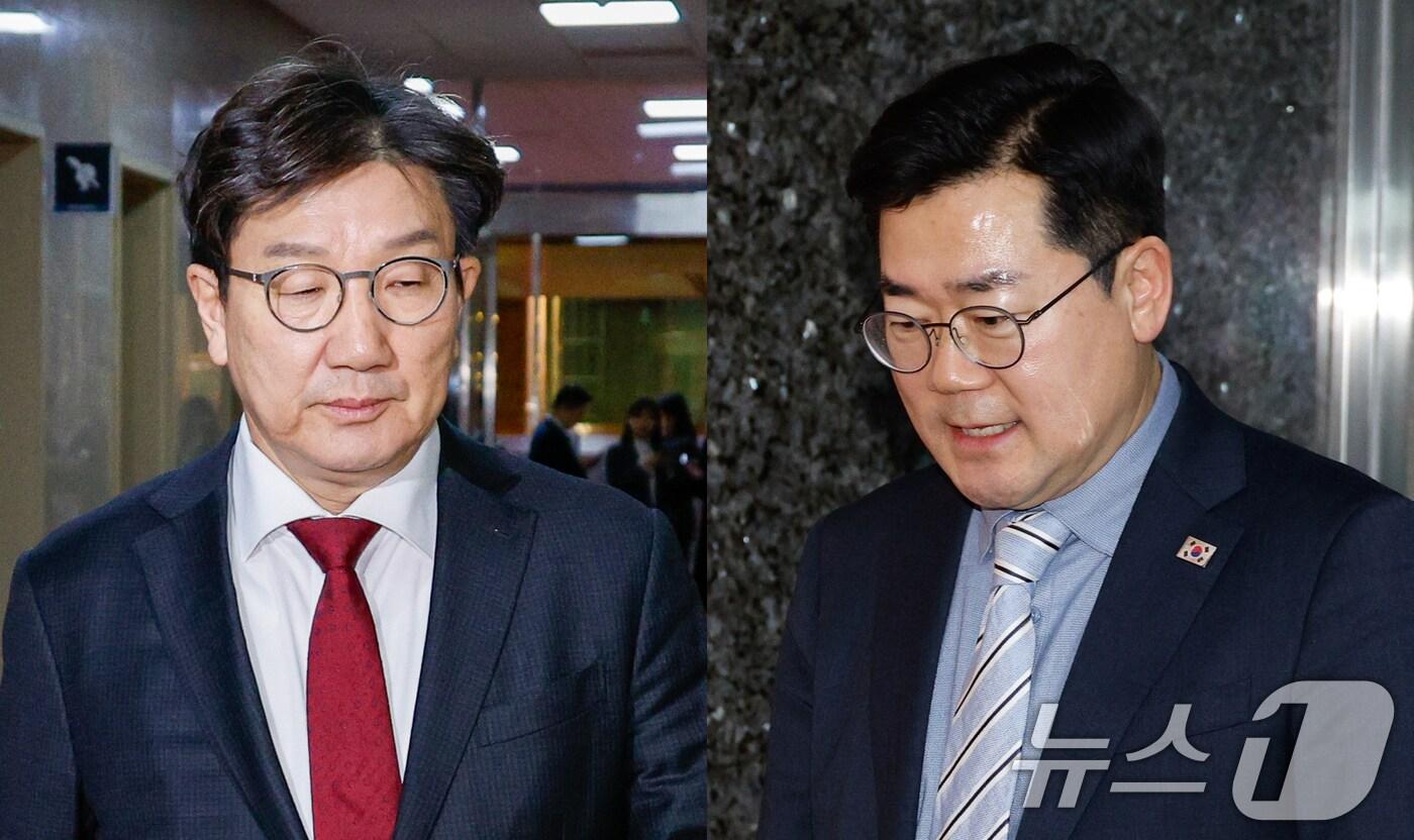 권성동 국민의힘 원내대표&#40;왼쪽&#41;가 16일 오후 우원식 국회의장 면담을 위해 서울 여의도 국회 의장실로 향하고 있다. 오른쪽은 우 의장 면담을 마친 박찬대 더불어민주당 원내대표. 여야는 오는 17일 비상계엄 관련 특검법 처리를 위한 협상을 시도할 예정이다. 2025.1.16/뉴스1 ⓒ News1 안은나 기자