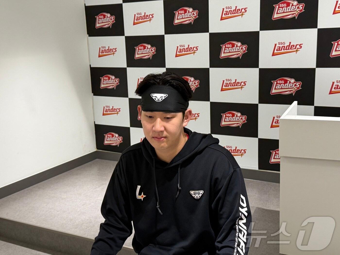 본문 이미지 -  16일 인천 SSG랜더스필드에서 뉴스1과 만난 송영진. 2025.1.16/뉴스1 ⓒ News1