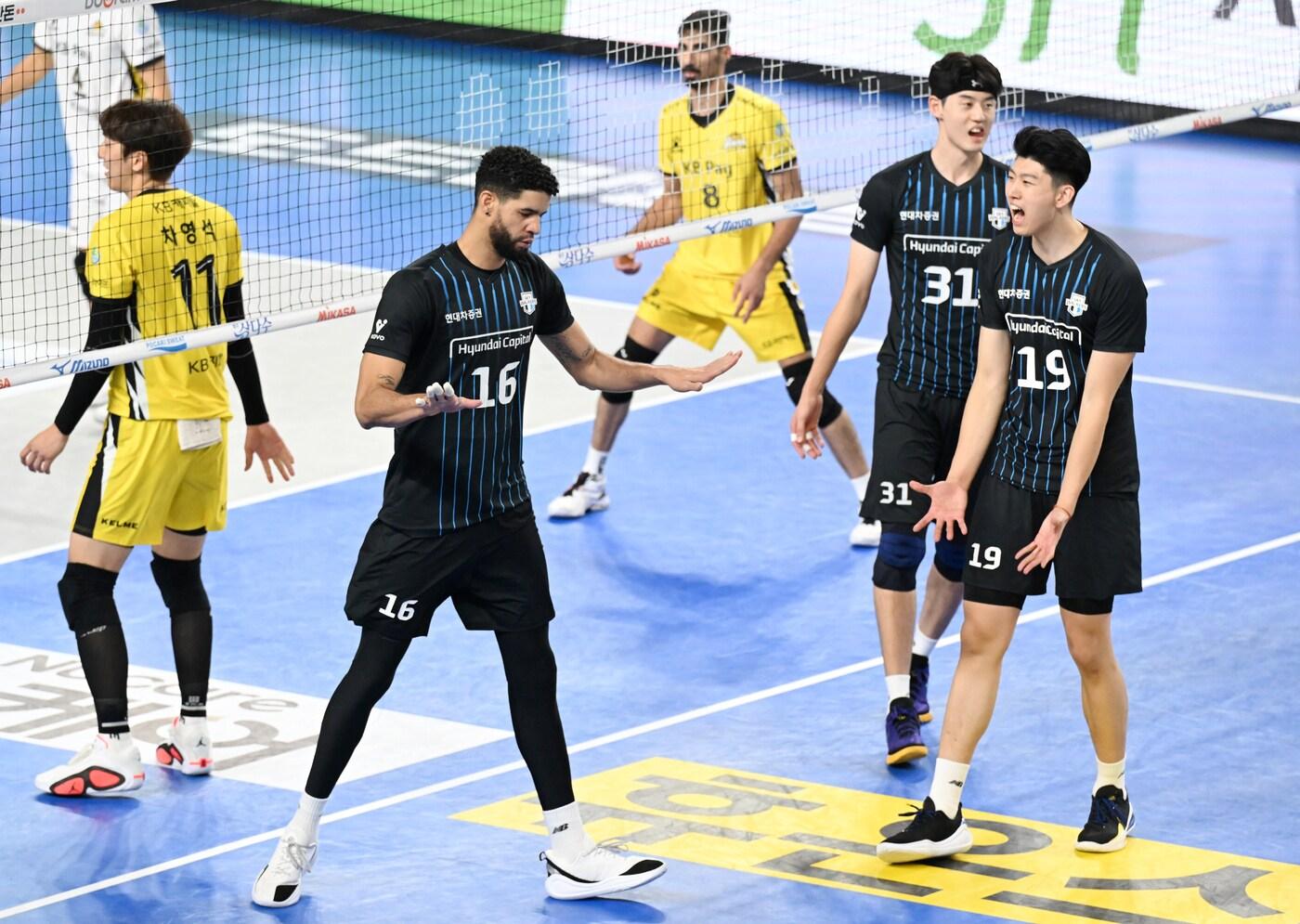  13연승을 질주한 현대캐피탈 &#40;한국배구연맹 제공&#41;