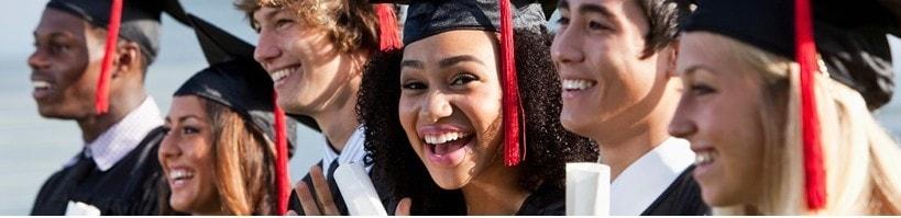 본문 이미지 - 유학생들은 캐나다의 중요한 경제적 기여자였지만, 정부의 유학생 수 감소 정책으로 인해 그들의 수가 줄어들고 있다. 2025.01.01/&lt;출처: 캐나다 정부&gt;