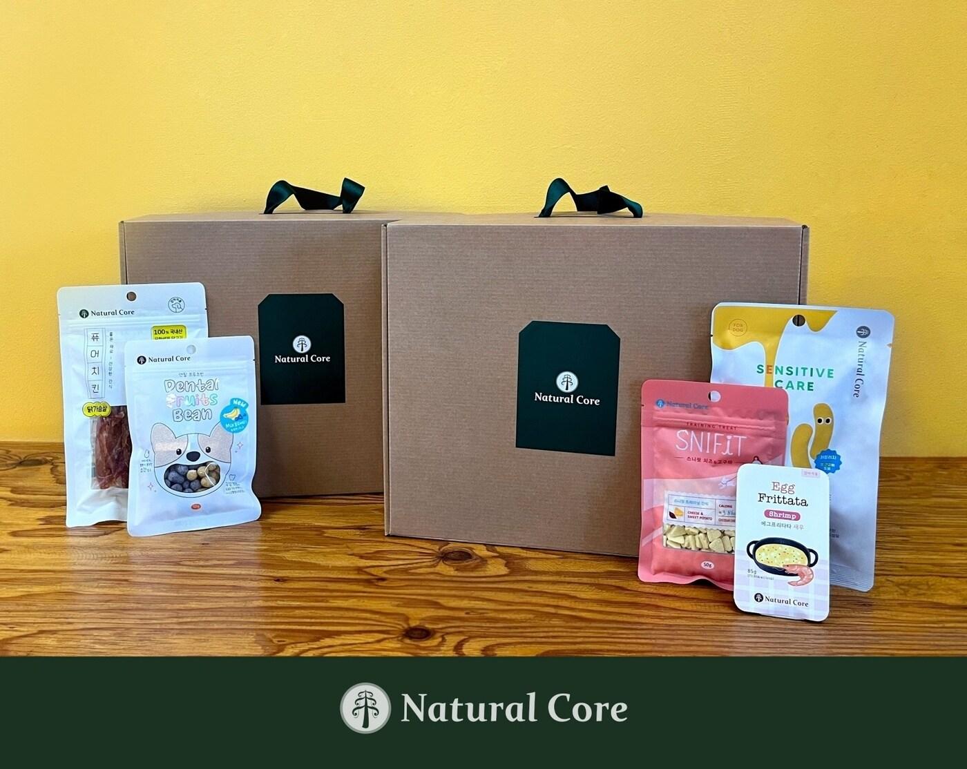 본문 이미지 - 네츄럴코어가 입양 가족에게 제공하는 입양키트 (네츄럴코어 제공) ⓒ 뉴스1