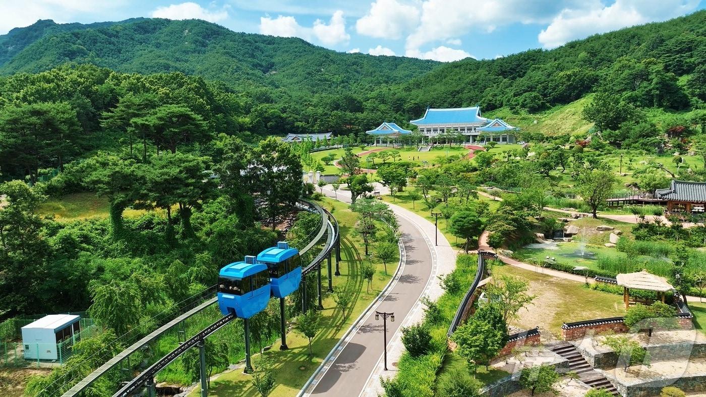 합천영상테마파트 청와대&#40;합천군 제공&#41;.